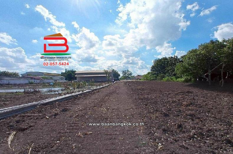 ที่ดินพร้อมโกดัง ติดถนน ปท.3004 ลำลูกกาคลอง7-ธัญบุรี เนื้อที่ 7-2-0 ไร่ ใกล้โรงเรียนสหราษฎร์บํารุง ตำบลบึงคำพร้อย อำเภอลำลูกกา ปทุมธานี 8
