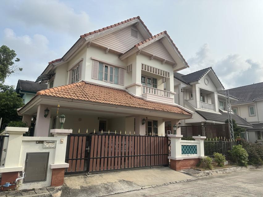 ขายบ้านเดี่ยว 2 ชั้น 52 ตรว. หมู่บ้านวรารมย์81 บางบอน 1