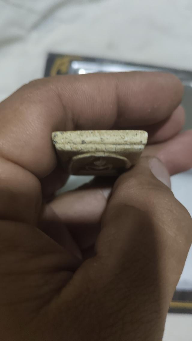 สมเด็จวัดระฆัง พิมพ์ใหญ่ ด้าน เนื้อปูนขาว รูปย่อยที่ 4