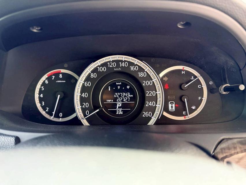 Honda Accord 2.4 EL i-VTEC ปี2013 12