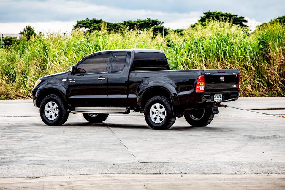 Toyota Vigo Prerunner 3.0E Cab ดีเซล เกียร์ MT ปี 2007 สีดำ 9