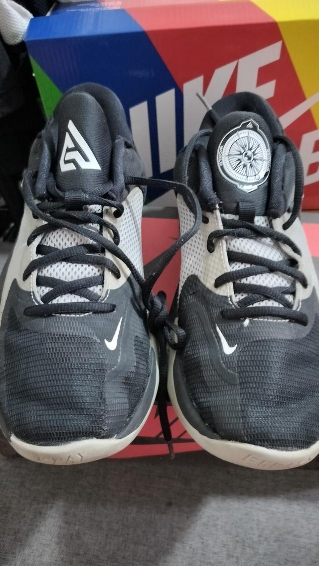 รองเท้ามือ2 12