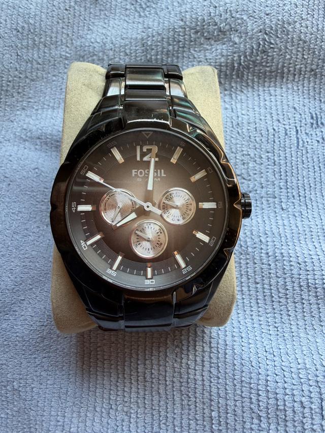 นาฬิกา fossil รุ่น Rhett