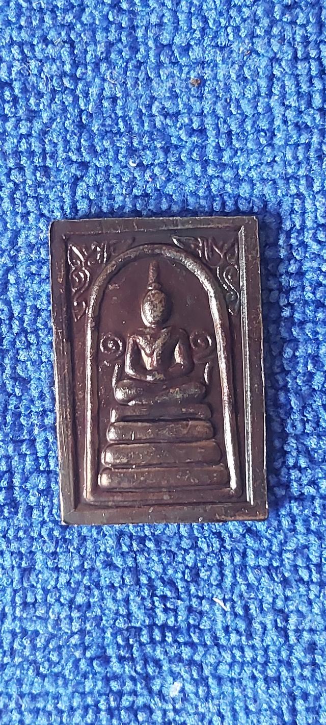 หลวงพ่อเงิน วัดท้ายน้ำพิจิตร รูปที่ 2