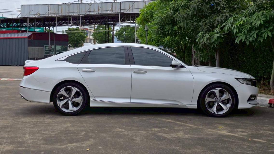 HONDA ACCORD G10 2.0 eHEV TECH 2022  8