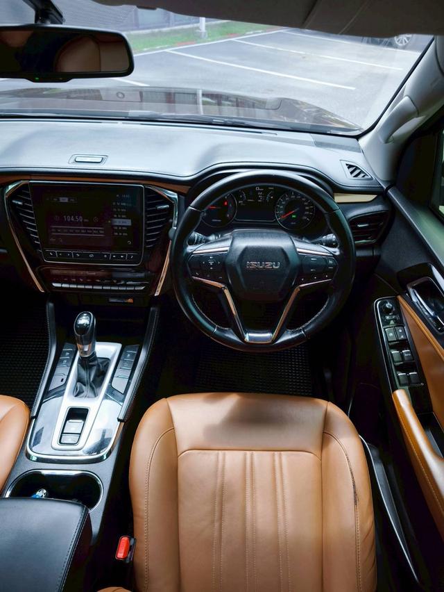 Mu-X 1.9 elegant 2021 ดีเซล 7