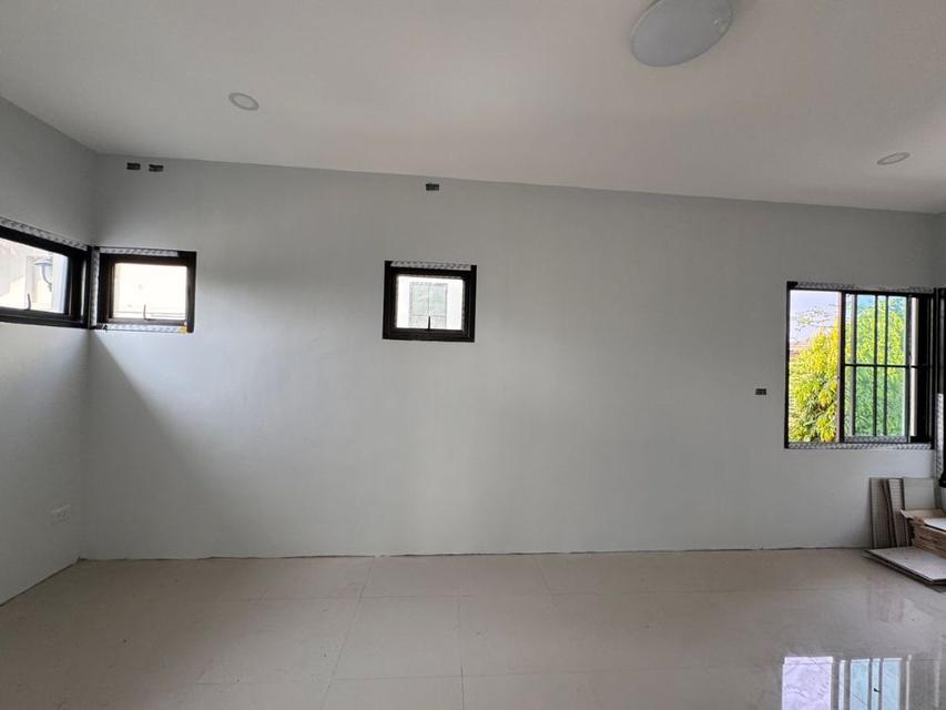 ขายบ้านเดี่ยว 2 ชั้น โครงการสุชีราเพลส สามพราน-เพชรเกษม ทำเลดี เดินทางสะดวก 11