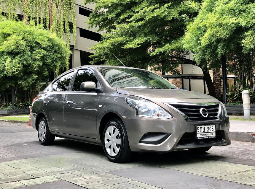 Nissan Almera  1.2  E  ปี 2017 6