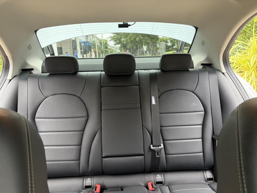 ปี2021/20 Mercedes-Benz C300e Avantgarde (W205) รูปที่ 17