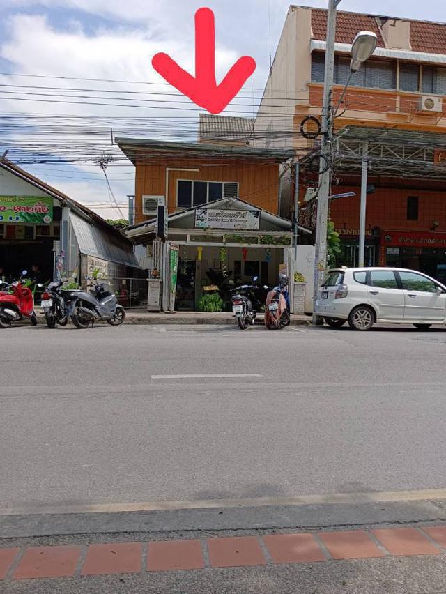 ขายที่ดินพร้อมสิ่งปลูกสร้าง เนื้อที่ 68 ตารางวา หน้าคูเมือง ใกล้ตลาดช้างเผือก และตลาดสมเพชร 2