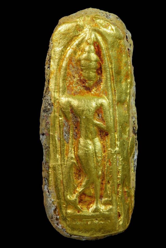 พระลีลาเนื้อว่านหน้าทอง