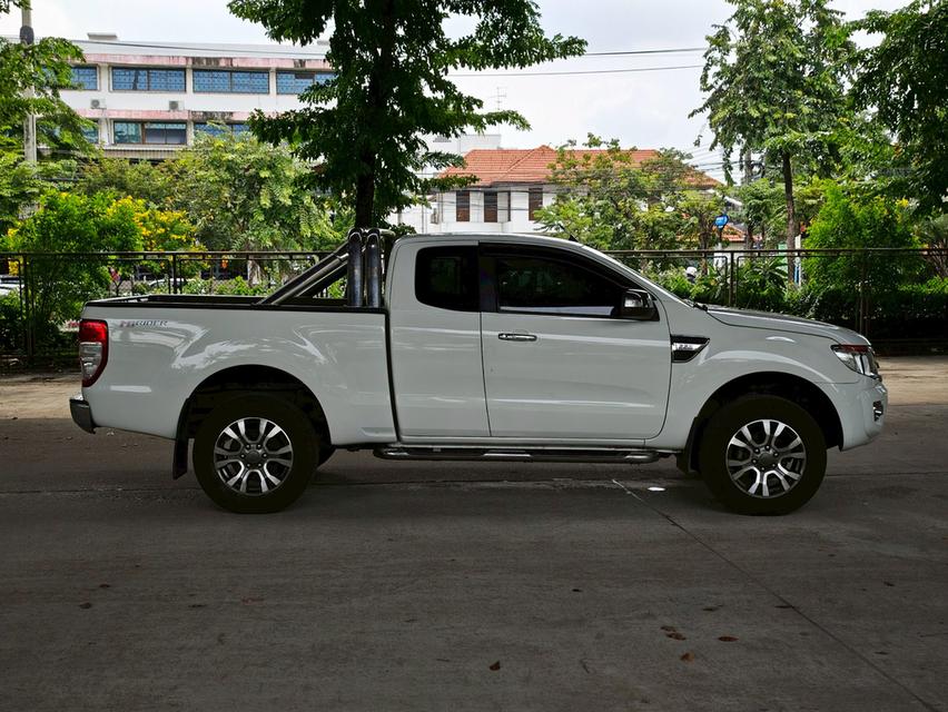 ขายรถ Ford Ranger 2.2XLT Open CAB HI-RIDER ปี 2013 สีขาว เกียร์ธรรมดา 8