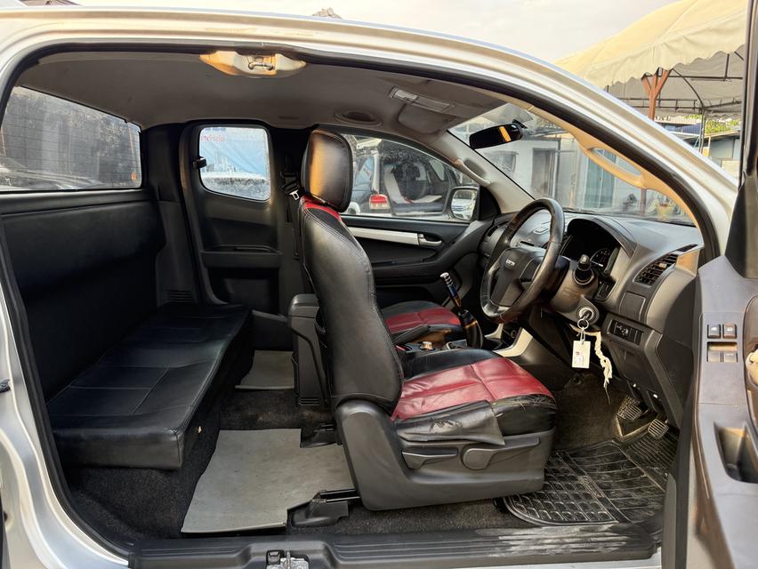 ขายตัด ISUZU D-MAX V-ROSS 2.5 Z 10