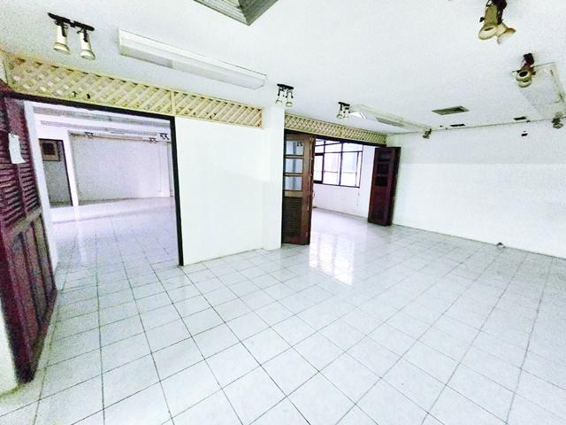 ไอคอนสยาม600ม.BTS กรุงธนบุรี 600ม.ให้เช่าสำนักงาน มีลิฟท์ Hostel AIABNB 6ชั้น 3 คูหา ทำเลทอง ติดถนนใหญ่ 24 นอน 54 ตร.วา. 6