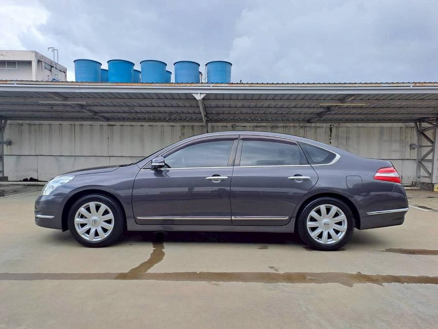 Nissan Teana 2.5 XV รุ่นท็อปสุด ปี 2011 หลังคาซันรู๊ฟ สภาพสวยมาก 17