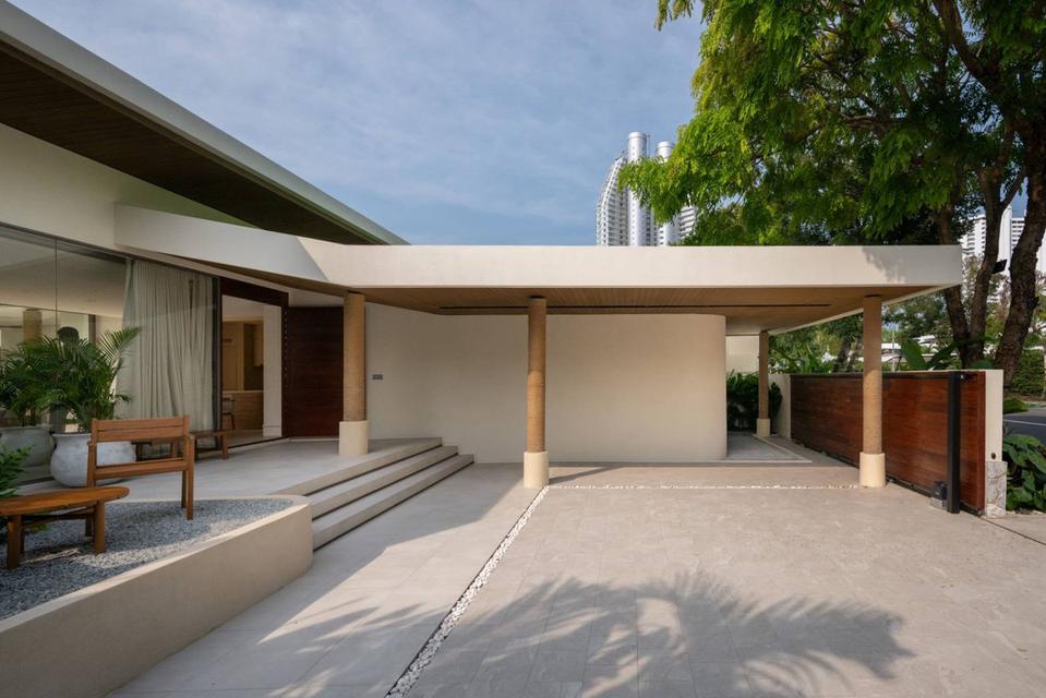 Modern villa Pattaya Jomtien 200.000/month 14