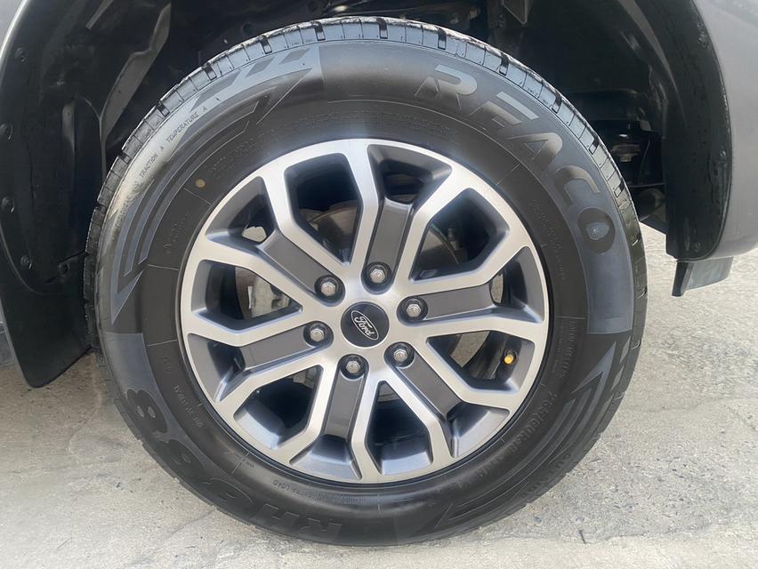 Ford Ranger 2.2 XLT Hirider ออโต้ สี่ประตู รูปที่ 5