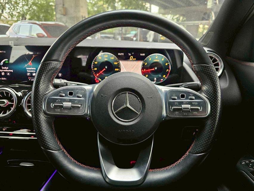 รหัสรถ WMT814 BENZ GLA200 AMG Dynamic ปี 2021 ไมล์ 89,449 km 11