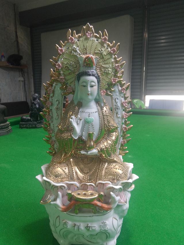 เจ้าแม่กวนอิม ขนาด5นิ้ว สูง12นิ้ว