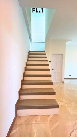 ให้เช่า ขาย โฮมออฟฟิศ 3.5 ชั้น ซอยนาคนิวาส 37 นาคนิวาส ลาดพร้าว71 9