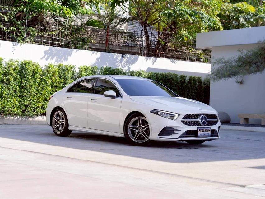 Mercedes Benz A200 AMG ปี จด 2021