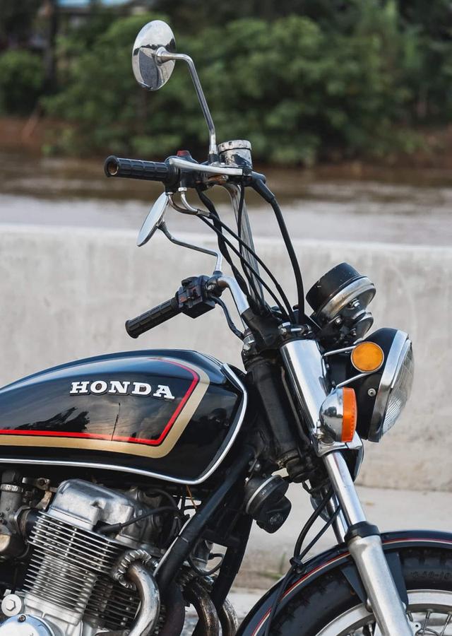 Honda CB750 ปี 1977 หายากมาก 2