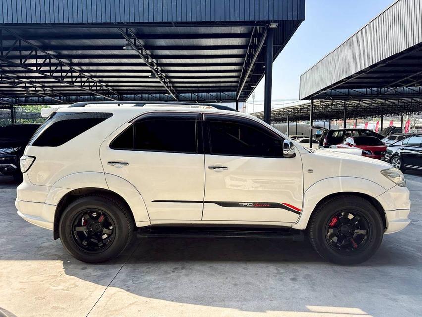 ขายรถ Toyota Fortuner 3.0 TRD Sportivo 4WD ปี 2010 สี ขาว เกียร์ออโต้ รูปที่ 7