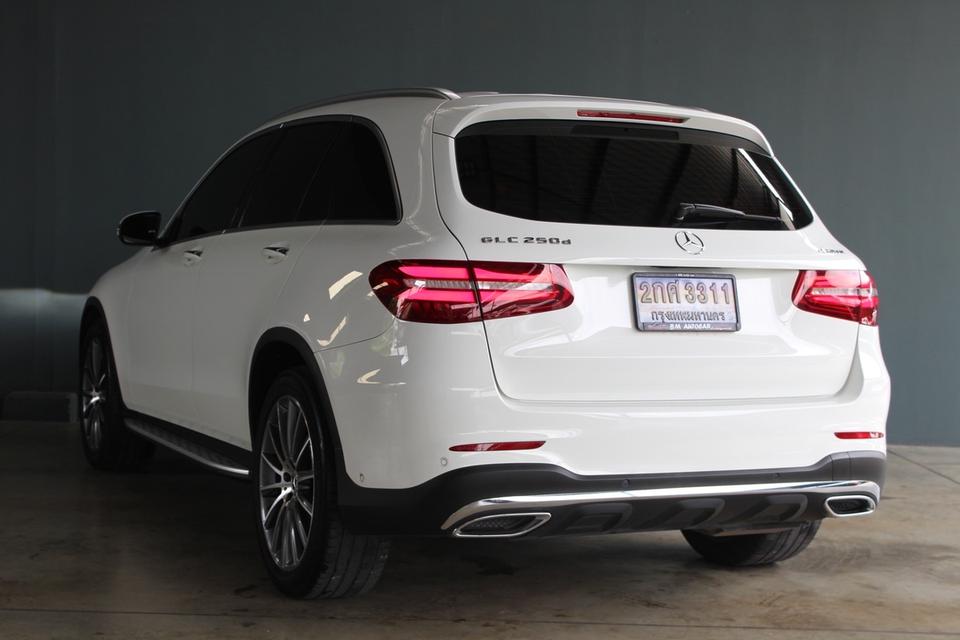 รหัสรถ BM3311 Benz GLC250d AMG ปี 2018 6