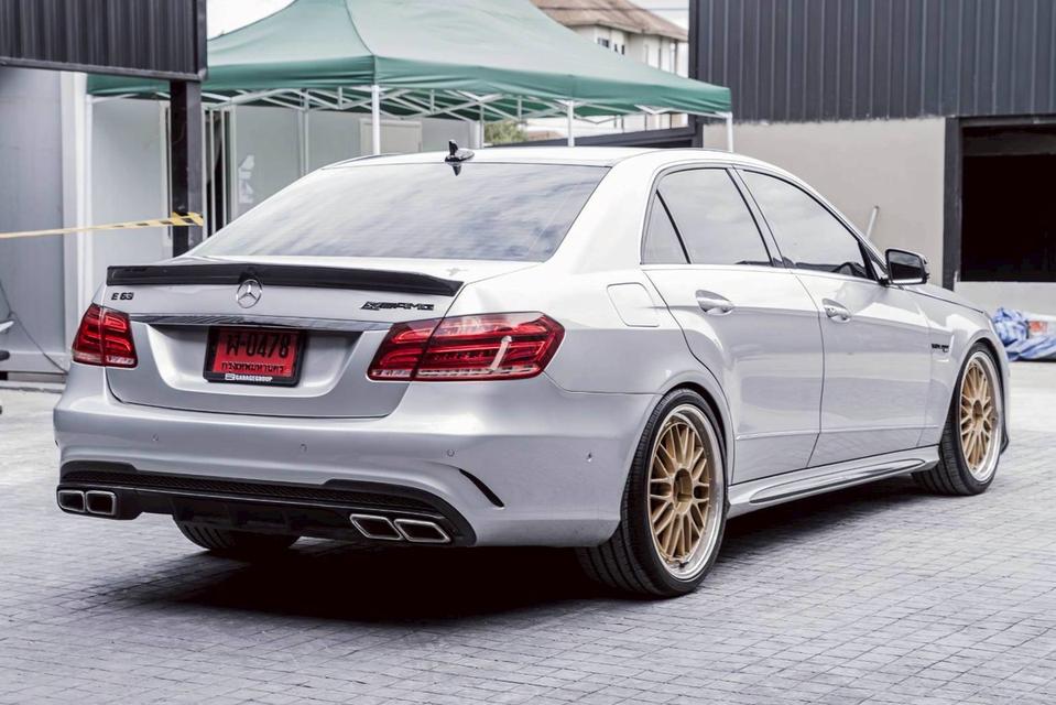 รหัสรถ 67GG373 Benz W212 แต่งเป็น E63 FACELIFT Look ปี 2012 ล้อ 9