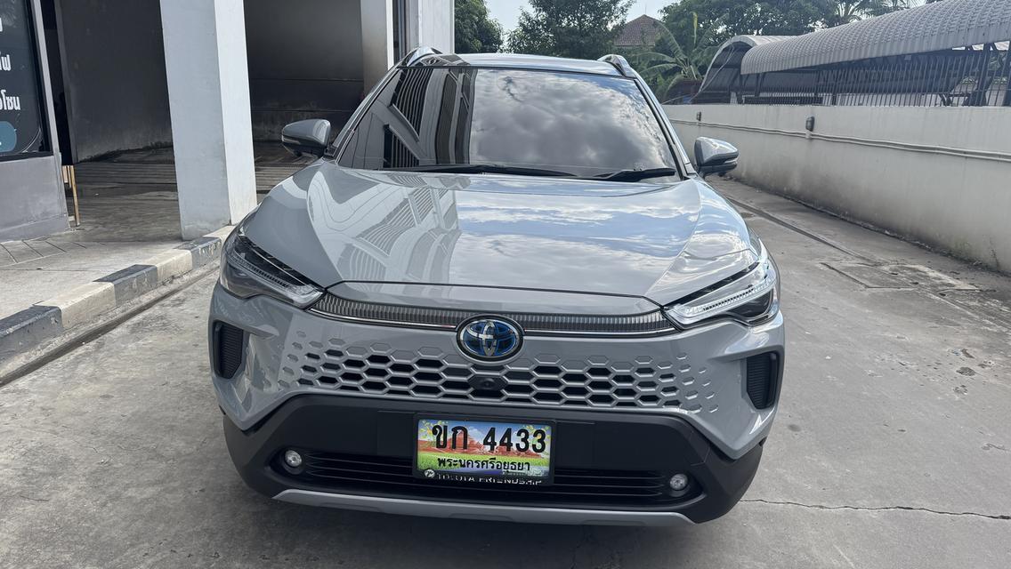 Collora cross premium luxury 1