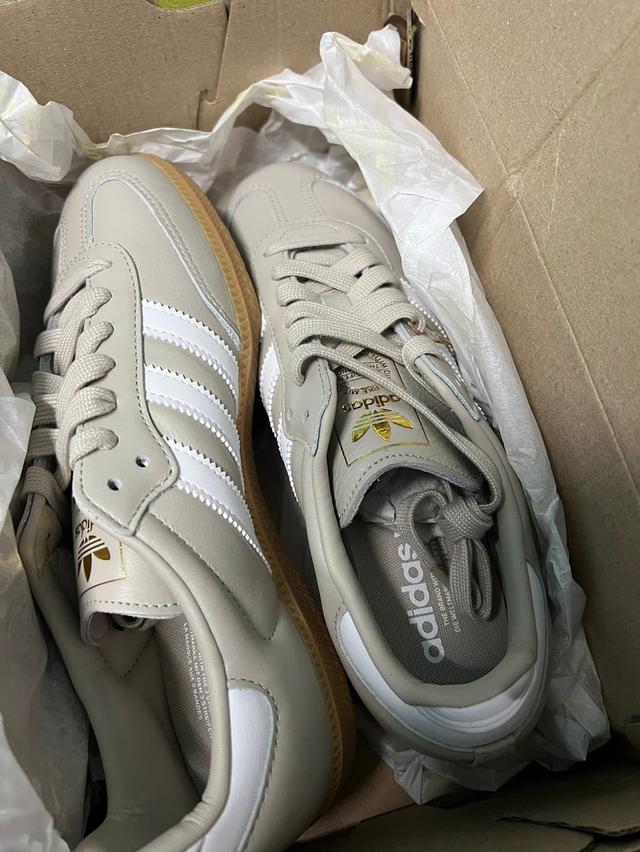 รองเท้า adidas samba