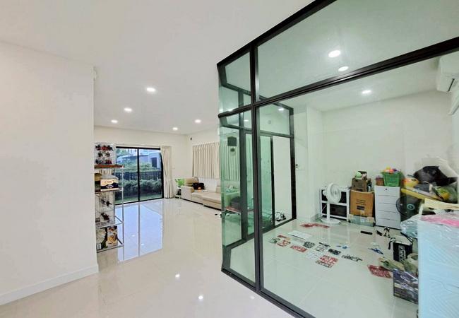 ขายและให้เช่าบ้าน หมู่บ้านเพอร์เฟค พาร์ค สุวรรณภูมิ ซอยร่มเกล้า 6/1 มีนบุรี กรุงเทพมหานคร 7