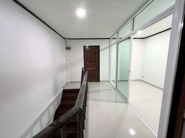 PB5284 ให้เช่าทาวน์เฮ้าส์ หมู่บ้านธนะสิน ซอยนวมินทร์66 บ้านรีโนเวทใหม่ 7