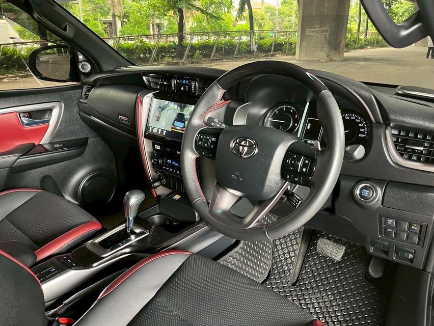 รหัสรถ WMT53 Fortuner 2.8 Legender ปี 2022 8