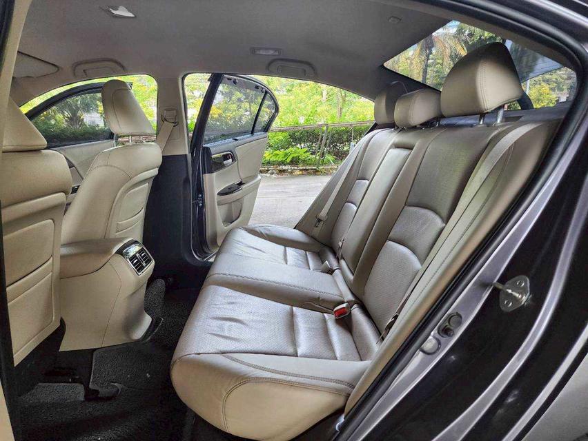 ขายรถ Honda Accord 2.0 EL AT ปี 2015 รถสวย สภาพดี 17