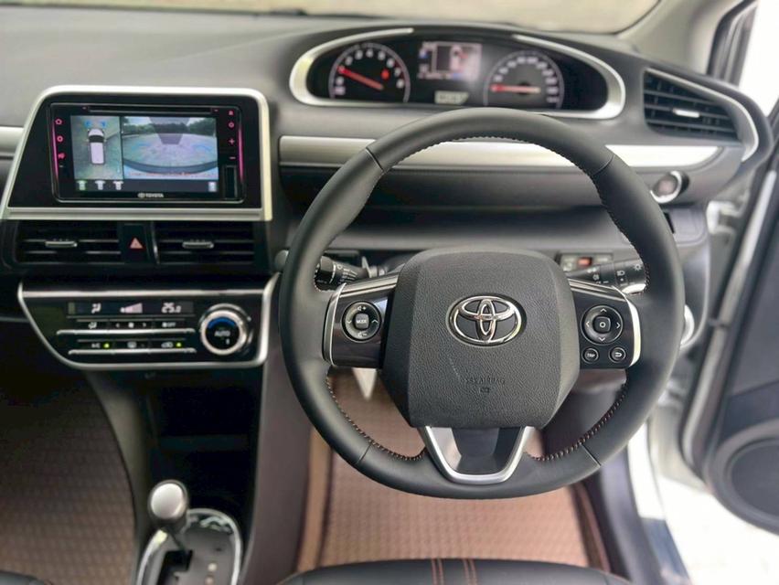 Toyota Sienta 2019  14