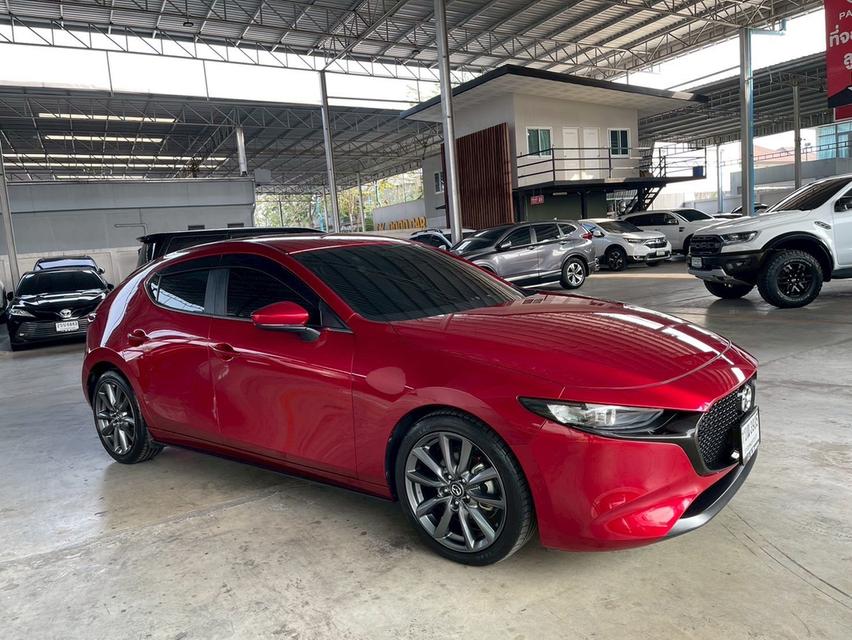 #Mazda MAZDA 3 2.0 Skyactiv  S Sport Fastback 5 ประตู ปี