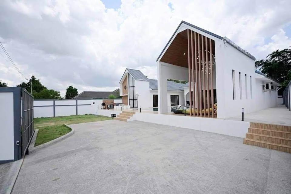 For sale pool villa style Nordic Pattaya 14.5 million 8