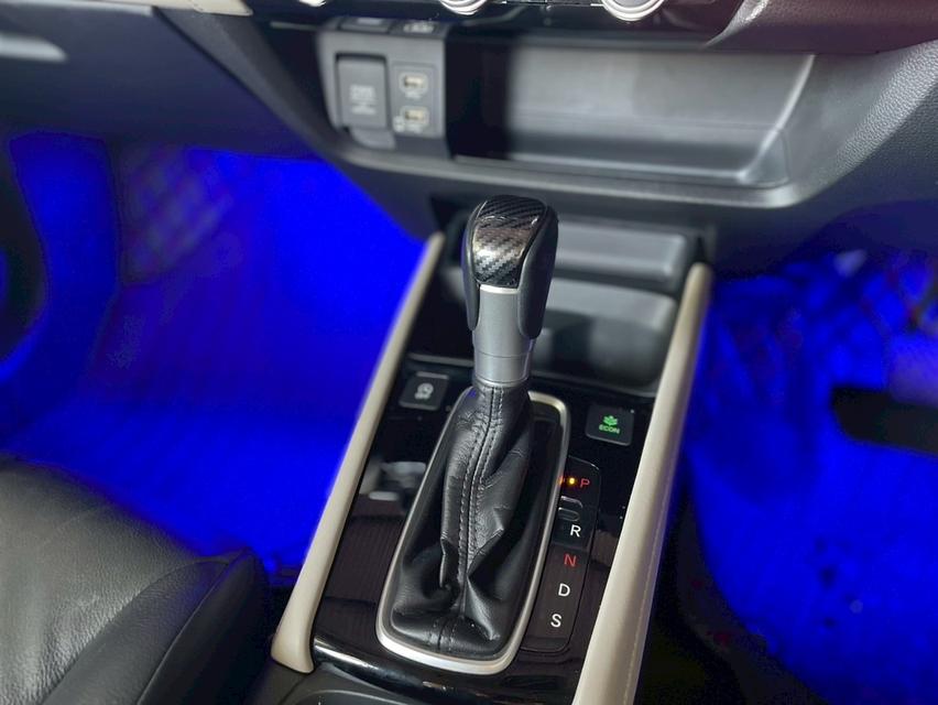 ขาย Honda City 1.0SV ปี20 9