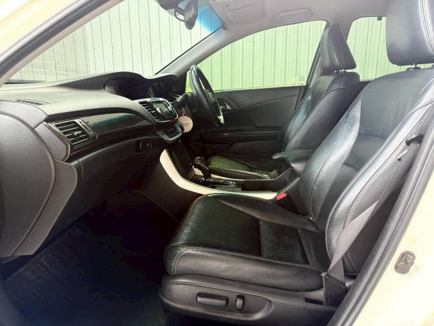 Honda Accord 2.4 EL i-VTEC ปี2013 10