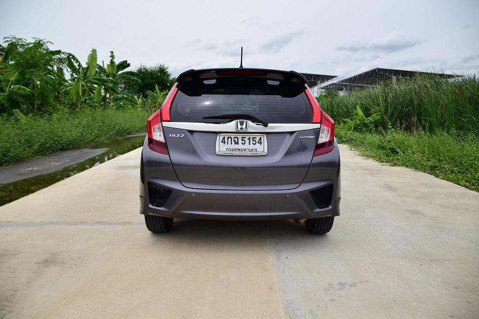 ปี2014จด15 ฟรีดาวน์ HONDA JAZZ GK เกียร์แพดเดิ้ลชิฟ SV / เบาะหนังแท้ แอร์จอ ครุสคอลโทล กุญแจคีเรท จอ กล้องหน้าหลังABS AIRBAG โทร0957401229 ไอดีไล UTBP 14