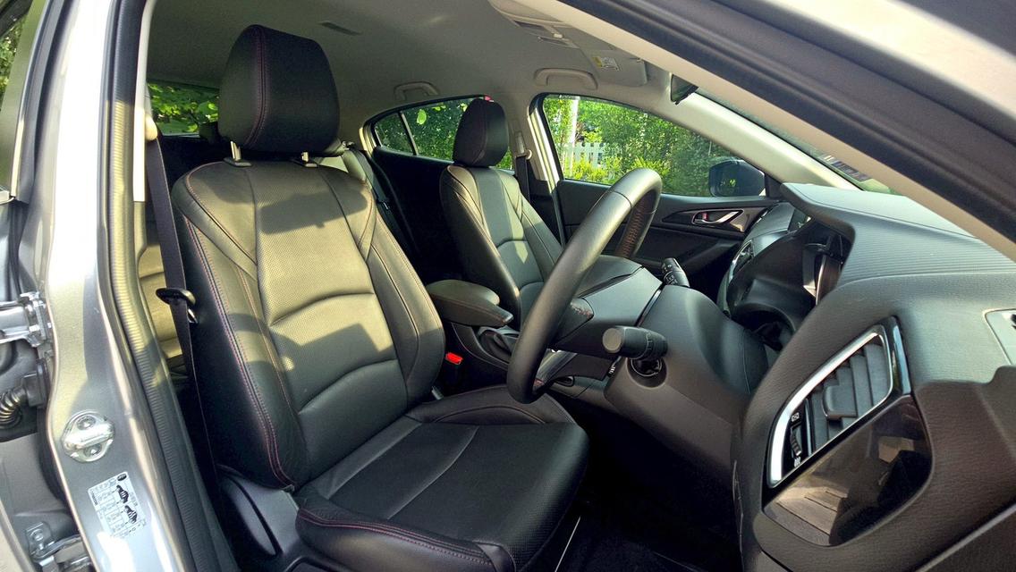 รหัสรถ WB36 Mazda 3 S Sports  ปี 2015 (สีบรอนด์) 4