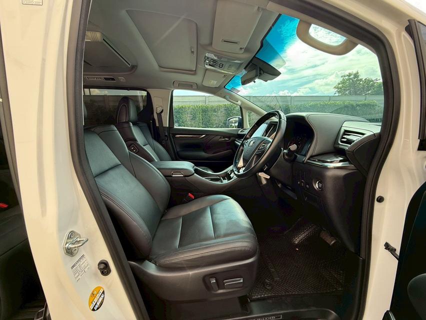 TOYOTA ALPHARD 2.5 SC package 2022 Mileage 47,000 Km. (ยางใหม่ 4 เส้น ) 10