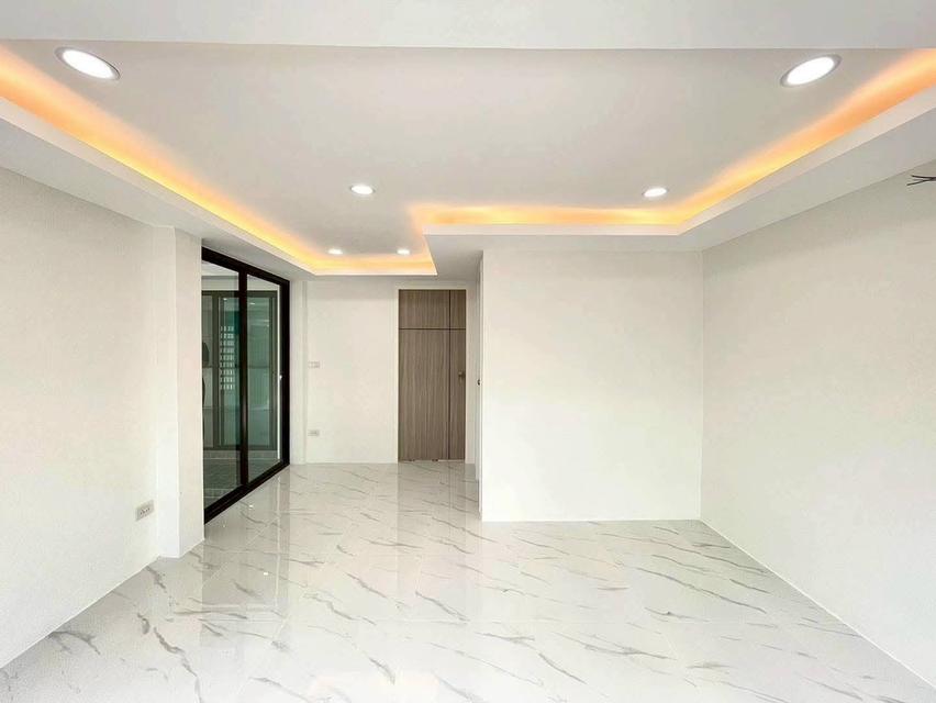 🏡 ทาวน์เฮาส์หน้ากว้าง พหลโยธิน 48 | รีโนเวทใหม่ พร้อมอยู่ ทำเลดี ใกล้ BTS! 6