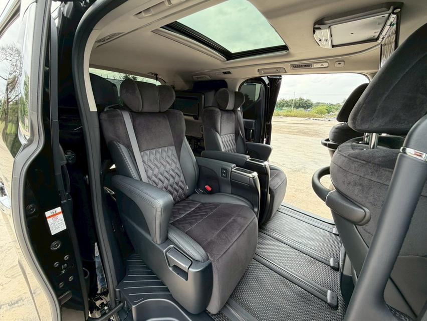 TOYOTA ALPHARD 2.5 SC PACKAGE ปี16 สีดำ 10