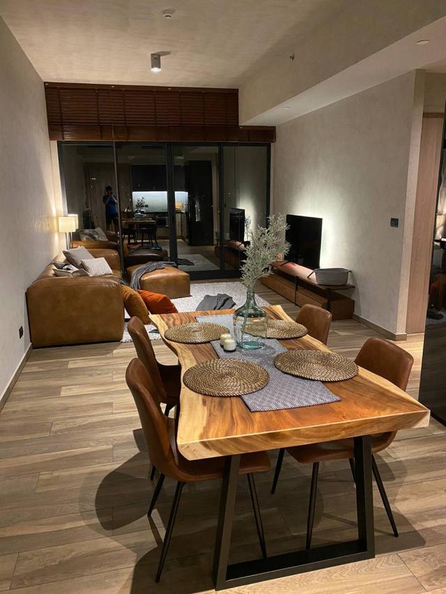 ให้เช่าคอนโด The Lofts Asoke (เดอะ ลอฟท์ อโศก) 2 นอน 2 น้ำ ชั้น 26 75 ตรม. ใกล้ MRT สุขุมวิท และ BTS อโศก 5