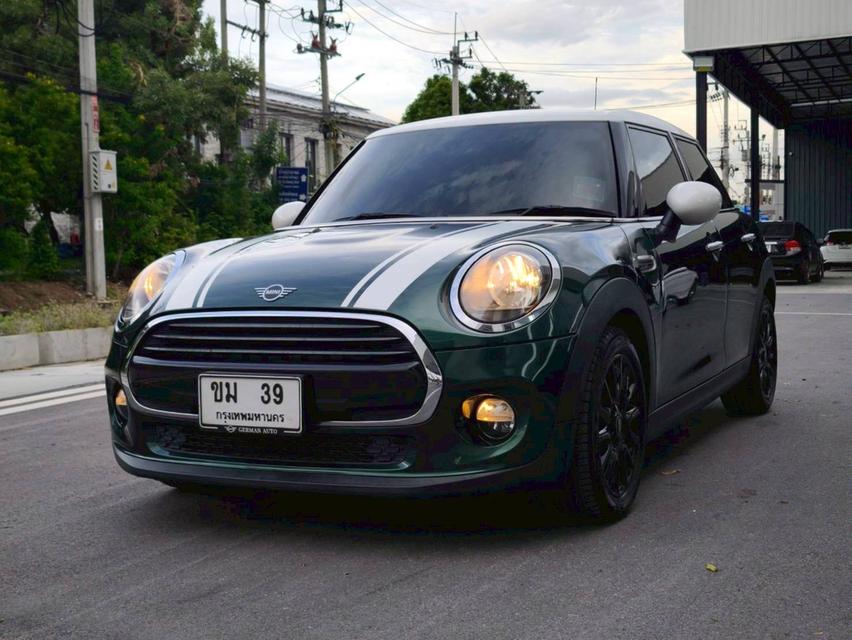 รหัสรถ KPV39 2021 Mini Cooper สีเขียว เลขไมล์ 67,XXX km