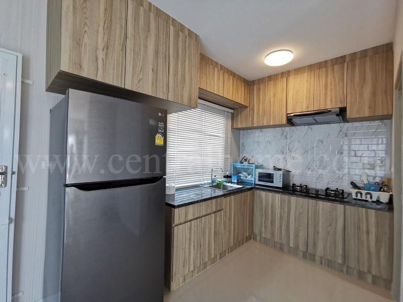 ทาวน์โฮม ดิ เอสเซนส์ ชัยพฤกษ์ - วงแหวน แปลงริม เฟอร์ครบพร้อมอยู่ 5