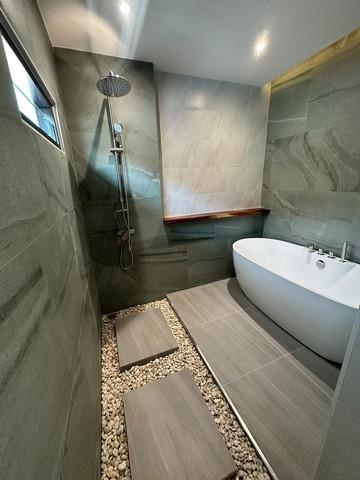 For Sale : Kohkaew, 2-story detached house, 3 Bedrooms, 3 Bathrooms 5