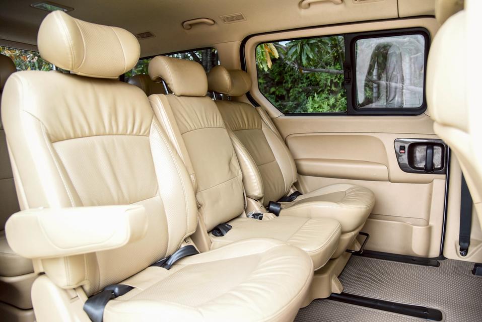 รหัสรถ CBL2738 HYUNDAI H-1 2.5 Deluxe AT 2017 11